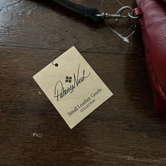 Patricia Nash-Tooled Leather Fold Over Wristlet Wallet-Lava-Valarie Style- NWT - Picture 9 of 11